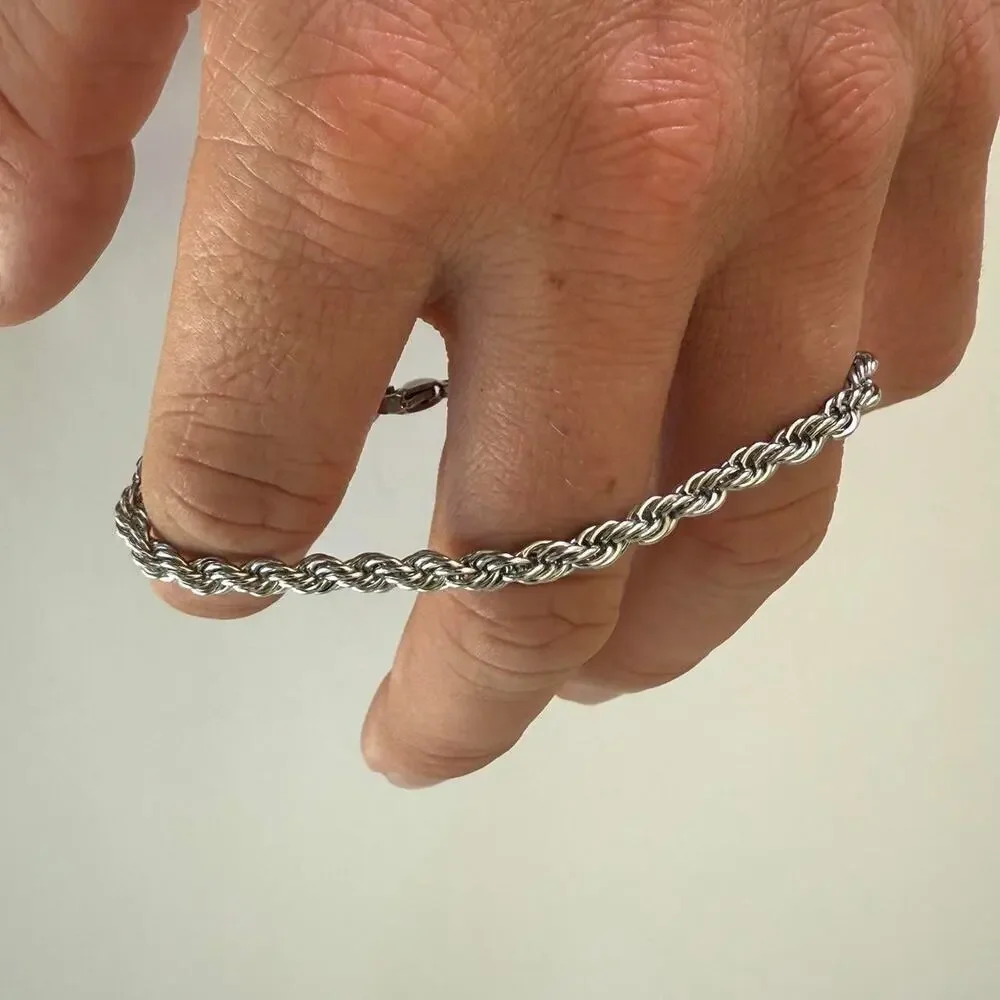 Y2K Silver Rope Chain Bracelet Minimalist Jewelry Unisex Dainty Modern Accessory